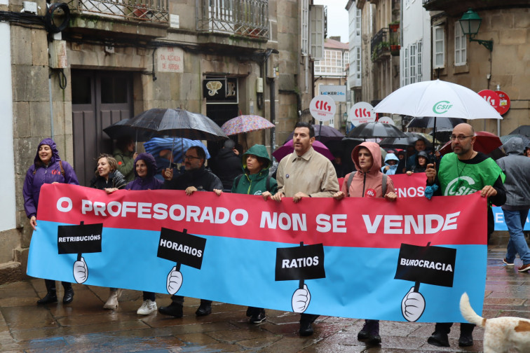 Los recortes de la Consellería de Educación acercan la huelga de profesores todavía más en la vuelta al cole