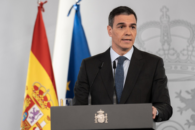 Pedro Sánchez cita a Castelao en el Día de Galicia y Feijóo recurre a la 