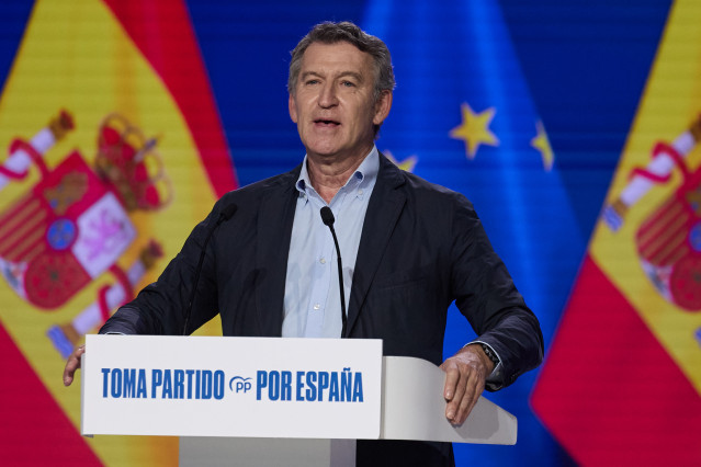El presidente del PP, Alberto Núñez Feijóo, interviene durante la segunda jornada del XXI Congreso Nacional del Partido Popular, a 6 de julio de 2025, en Madrid (España).