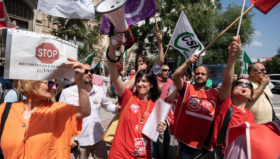 Recortes mutuas y seguros