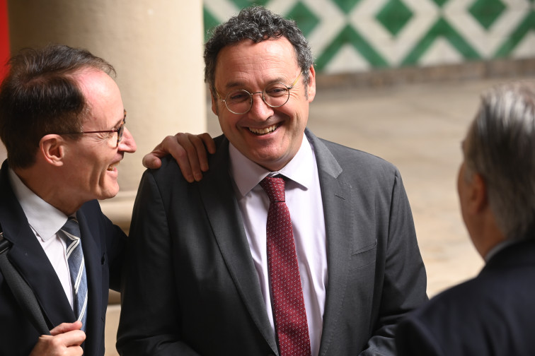 El Fiscal General del Estado no debe dimitir