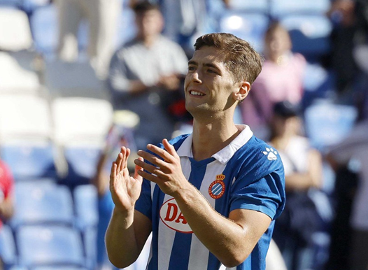 El Deportivo de La Coruña no para: firma a un lateral, cede a una promesa y cierra un fichaje de Primera División