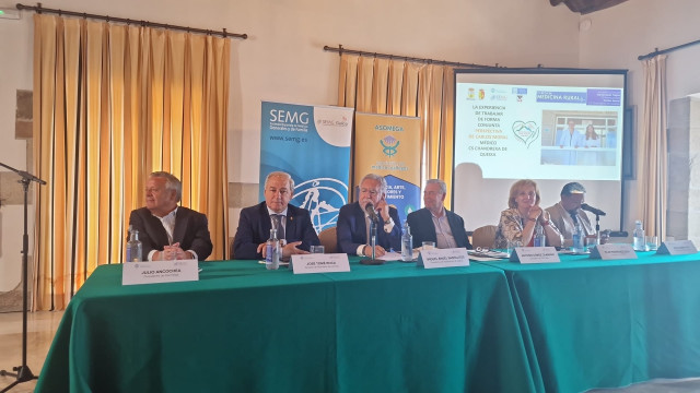 Sanidade subraya la atención a las personas mayores del rural como una 