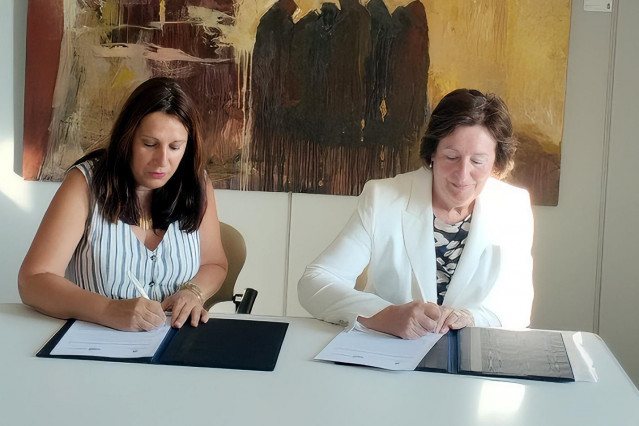 Convenio de colaboración entre la Diputación de A Coruña y la UIMP