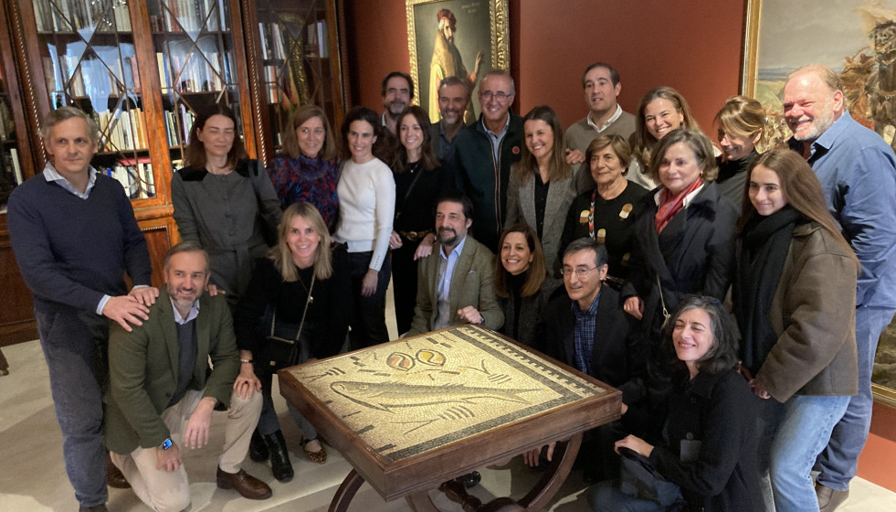 Archivo - Mosaico romano de Panxón, en el acto de entrega al Ayuntamiento de Nigrán celebrado en la galería Colnaghi, en Madrid