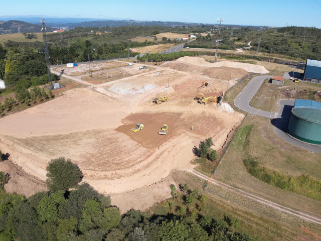 Iniciados los trabajos previos a la construcción de la futura planta de clasificación de residuos téxtiles en Cerceda