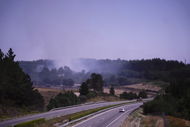 Conato de incendio en la parroquia de Baamonde, a 9 de agosto de 2025, en Baamonde, Begonte, Lugo, Galicia (España).