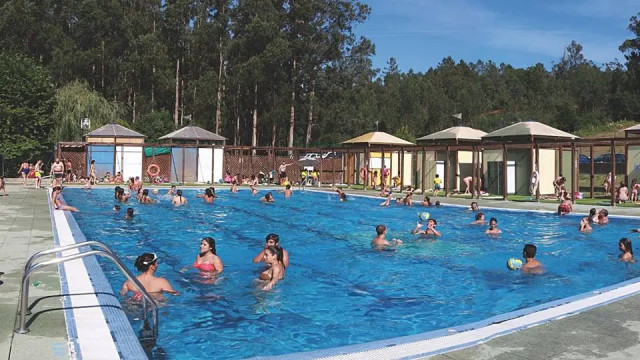 Piscina municipal de Moeche