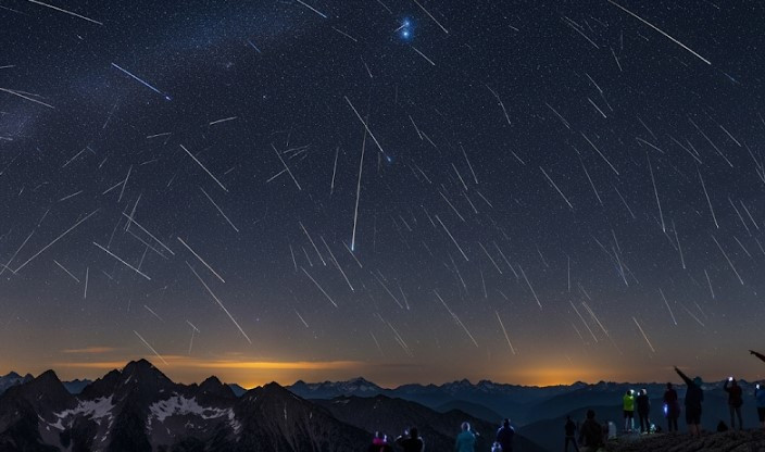 Perseidas en Galicia, hoy es el día grande con hasta 100 estrellas fugaces por hora, luna mediante