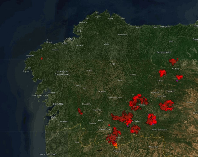 Mapa de superficie quemada por incendios forestales en Galicia, según el sistema de información EFFIS de la UE (programa Copernicus) a 20 de agosto de 2025.