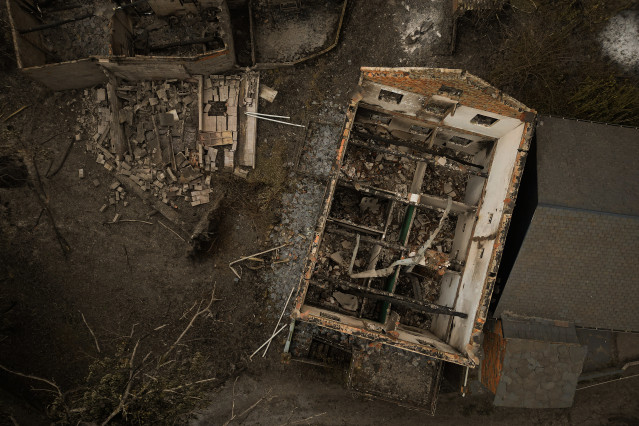 Vista aérea tras el incendio en San Vicente de Arriba, Ourense