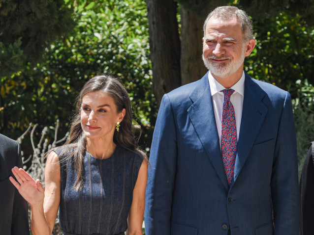 Archivo - Los Reyes Felipe VI y Letizia, en una imagen reciente