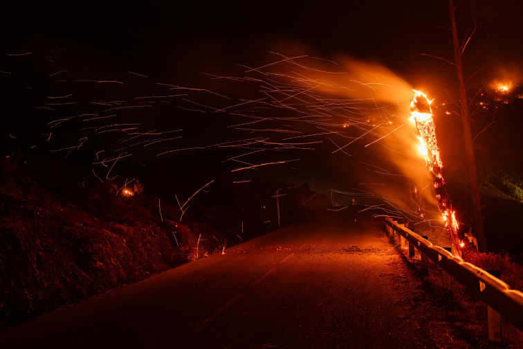 Primer día en casi tres semanas en que los datos de la Xunta no reflejan incendios activos