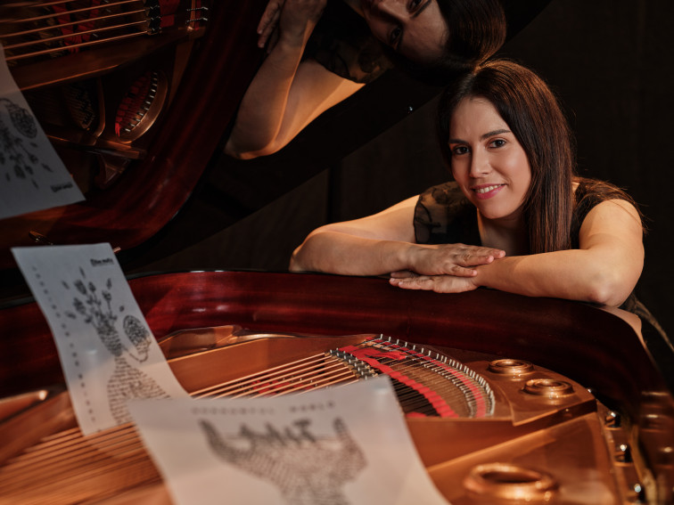 La pianista Elsa Muñiz inicia la gira de 'New Beginnings' en el Festival de la Luz