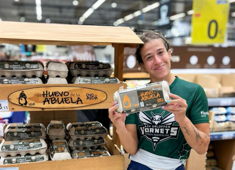 Melide desafía al mundo con el huevo frito y la tortilla (sin cebolla) más grandes