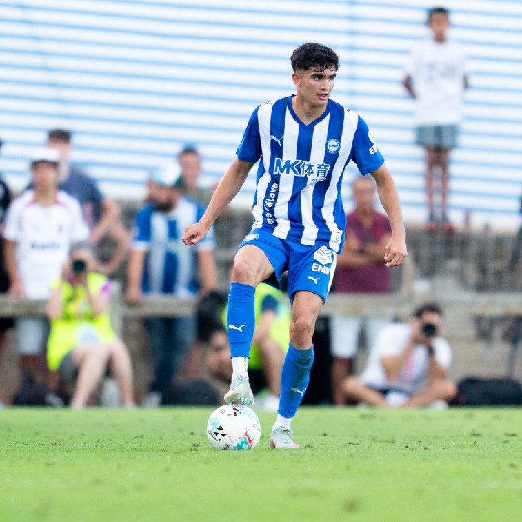 Hugo Novoa Ramos será compañero de Eto'o en el renovado Mirandés de Fran Justo