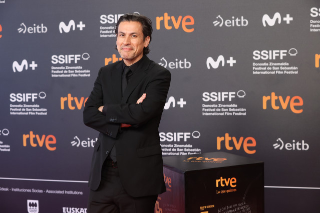 Archivo - El director Rodrigo Cortés posa en la alfombra roja. Foto de archivo.