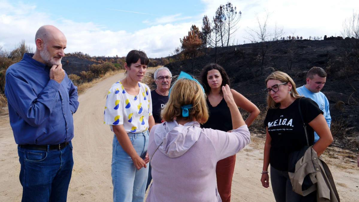 La portavoz del BNG, Ana Pontón, visita zonas afectadas por la ola de incendios en Oímbra, Monterrei y Verín, en Ourense