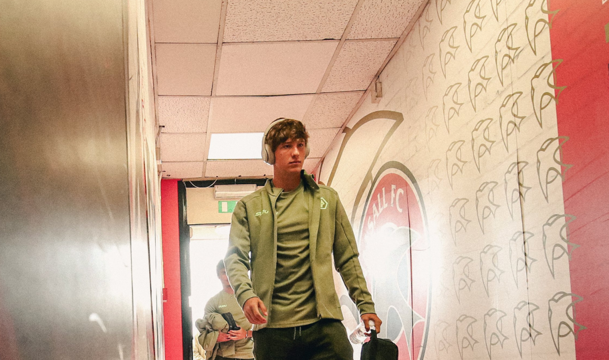 Fer Lu00f3pez Wolves