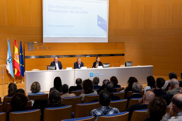 El conselleiro de Sanidade, Antonio Gómez Caamaño, en una jornada por el Día Mundial para la Prevención del Suicidio.