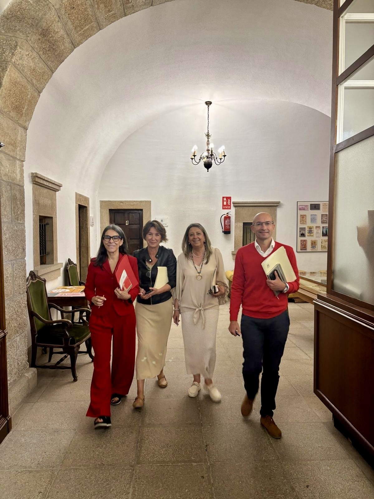 Archivo - Los concejales no adscritos de Santiago de Compostela, en imagen de archivo.