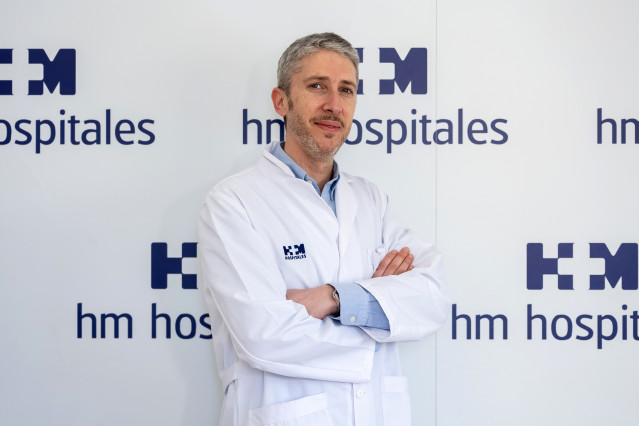 Archivo - El doctor Luis Busto Martín, urólogo del Hospital HM Modelo