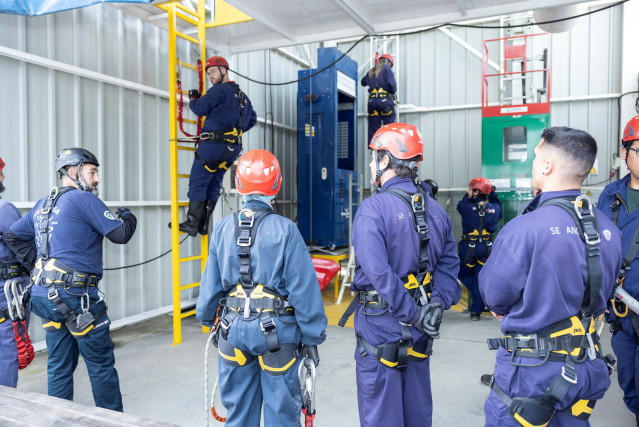 Archivo - Fundación Naturgy forma en Galicia a personas en situación de vulnerabilidad en materia de parques eólicos