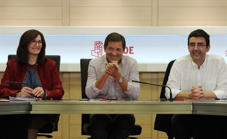 ​La Gestora del PSOE toma el pulso a diputados y senadores a 5 días del Comité Federal