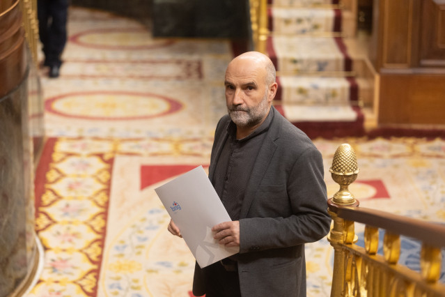 Archivo - El diputado de BNG Néstor Rego durante un pleno donde se debate la toma en consideración de dos proposiciones de ley, una a iniciativa del Parlamento de Catalunya y otra del PP, en el Congreso de los Diputados, a 11 de marzo de 2025, en Madrid (