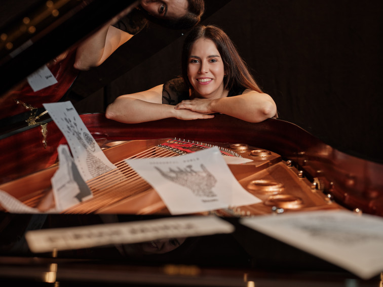 La pianista Elsa Muñiz elige la Sala Ámbito Cultural de El Corte Inglés de Santiago para presentar 'New Beginnings'