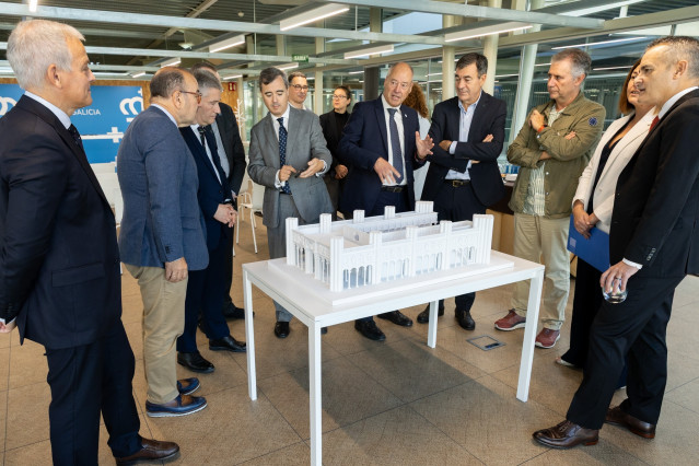 El conselleiro de Educación, Ciencia, Universidades e FP, Román Rodríguez