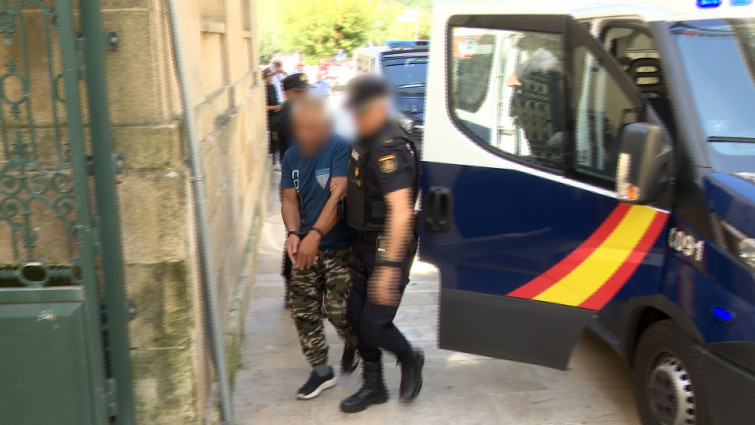 El misterio del mayor alijo de fariña del año: narcosubmarino fantasma y clan que abandona en A Pobra a tres sudamericanos