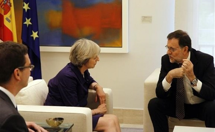 ​Rajoy traslada a May la posición española en el contencioso de Gibraltar