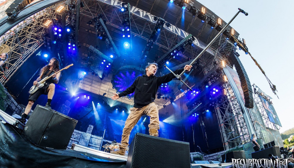 Actuación de Iron Maiden en el Resurrection Fest