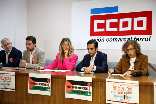 La vicepresidenta segunda y ministra de Trabajo y Economía Social, Yolanda Díaz (c), inaugura el Edificio Sindical, a 26 de septiembre de 2025, en Ferrol, A Coruña, Galicia.