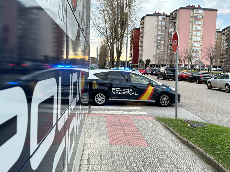 Un detenido por apuñalar a un hombre en el brazo en A Coruña durante una reyerta