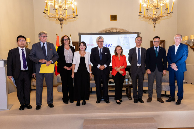 Foro en Santiago sobre oportunidades de cooperación e inversión entre empresas gallegas y chinas