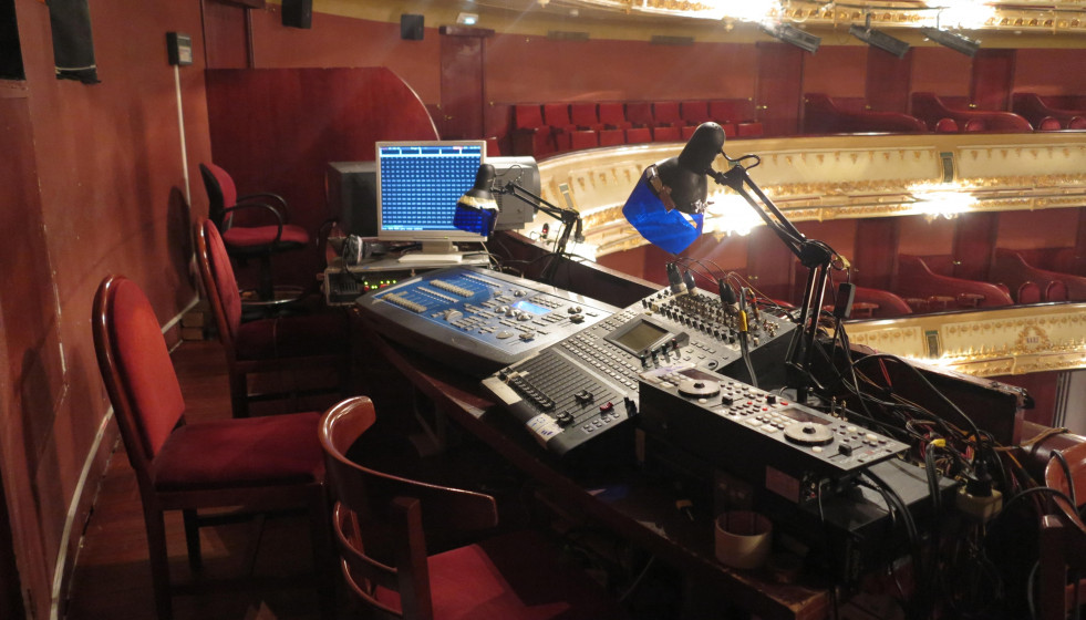 Teatro Rosalía de Castro