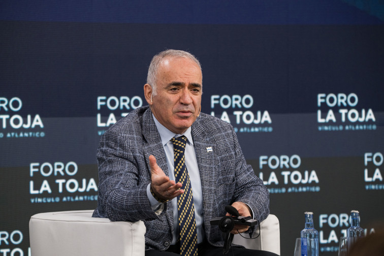 El ajedrecista Kasparov carga contra Putin y advierte que Europa se juega su futuro en Ucrania