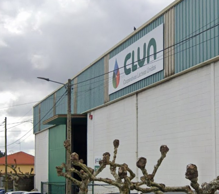 Accidente mortal en Furelos, Melide, al salirse un tractor de la vía