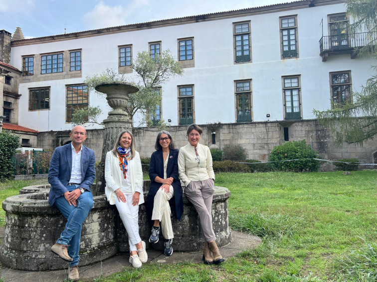 Los no adscritos se abren a una moción de censura en Santiago