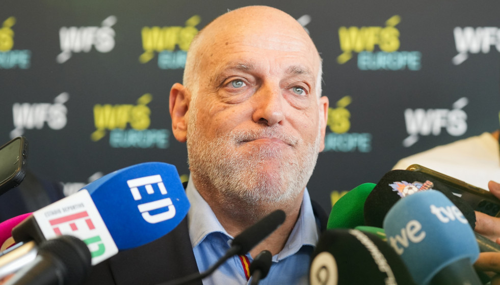 El presidente de LaLiga, Javier Tebas, atiende a los medios de comunicación en la World Football Summit.