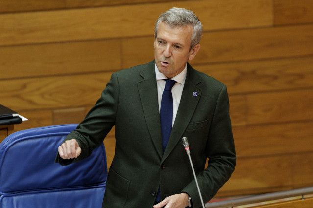 El presidente de la Xunta, Alfonso Rueda, en la sesión de control