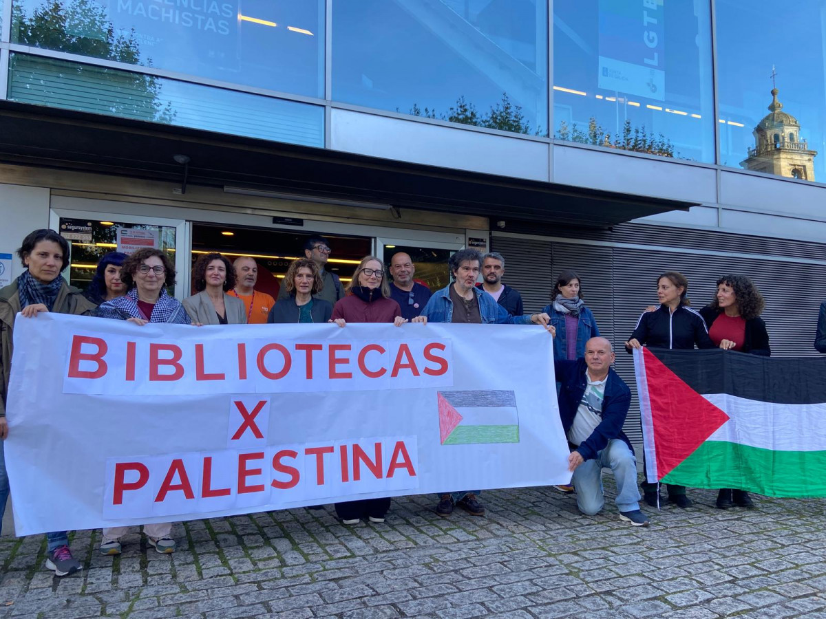 Bibliotecarios de Anxel Casal secundaron las protestas por Palestina