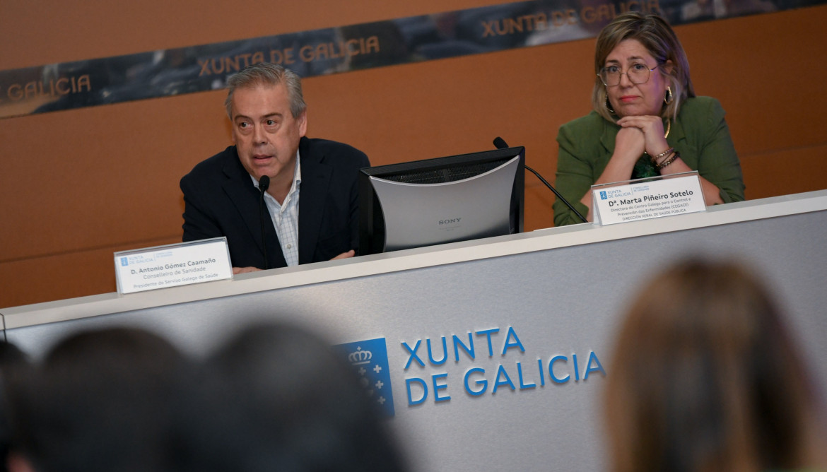 Caamaño particia en la inauguración de la 'XXVI Jornada central de formación en vacunas'.