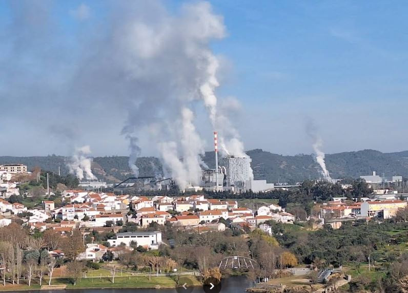 Celulosa de Altri en Vila Velha de Ru00f3dano en una imagen de Seime Burum
