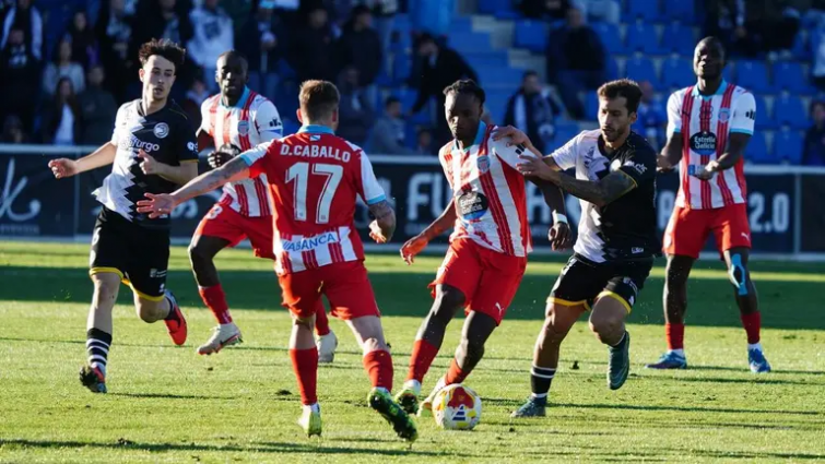 Empate del Lugo (0-0) que frena su escalada en la clasificación