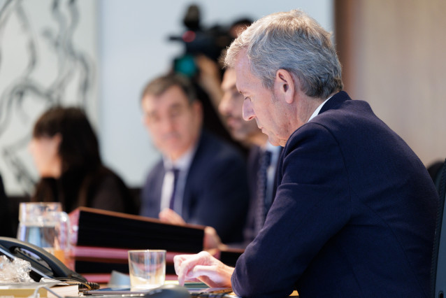 O titular do Executivo galego, Alfonso Rueda, preside a reunión do Consello da Xunta. Sala do Consello, 27/10/25.