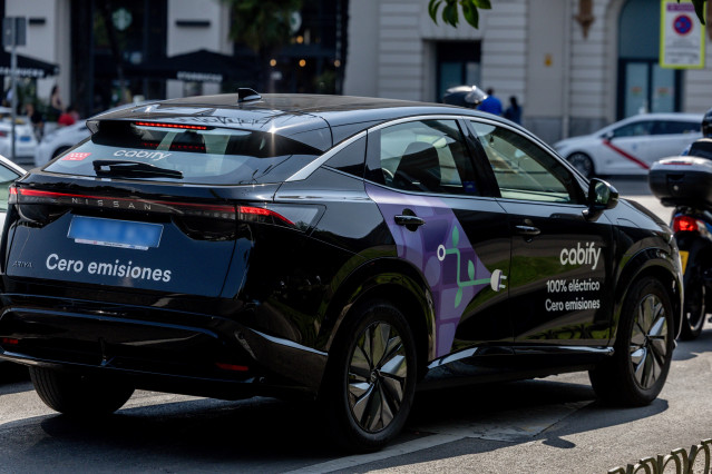 Archivo - Un vehículo de Cabify, a 31 de julio de 2025, en Madrid (España). Cabify iniciará la puesta en marcha de sus nuevas licencias VTC en Madrid después del verano, tras comenzar a recibir las primeras autorizaciones por parte de la Comunidad de Madr