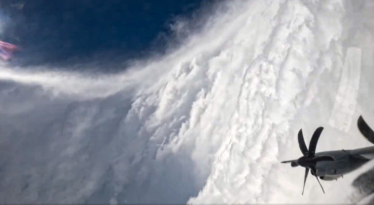 Melissa, uno de los huracanes más potentes de la historia, amenaza Jamaica y Cuba (vídeos)